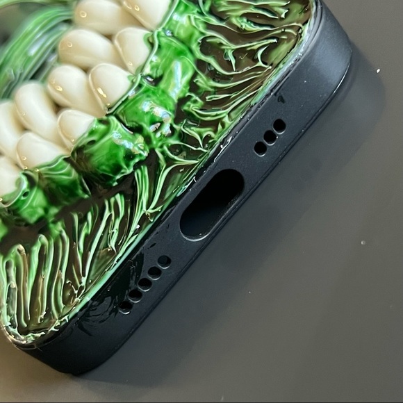 Handmade Collection Cthulhu Mythos Eyeball & Teeth Creepy Gothic 3D Phone Case - Picture 9 of 9